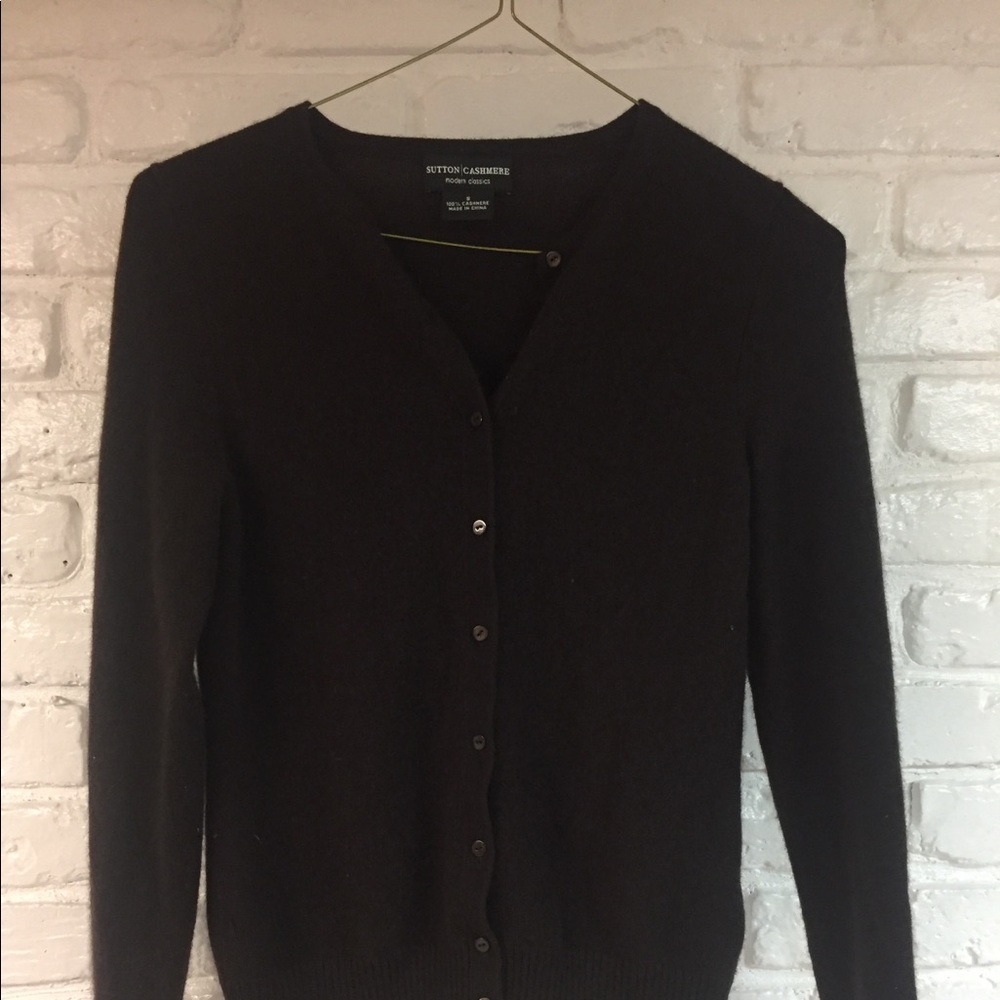 Sutton Cashmere Cardigan Sweater in Brown